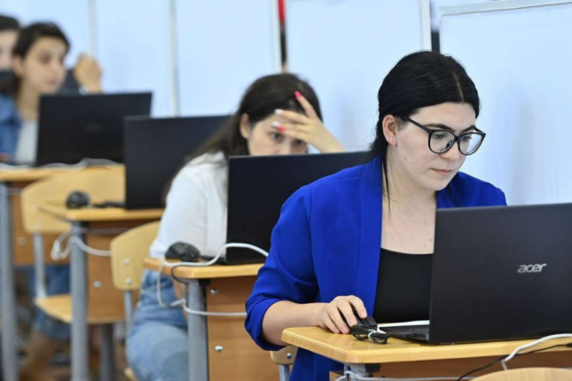 Bu gündən məktəb direktorlarının işə qəbuluna başlanılır