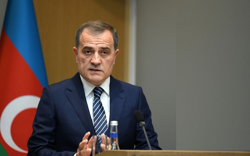 Ceyhun Bayramov Qətərə işgüzar səfərə yola düşüb