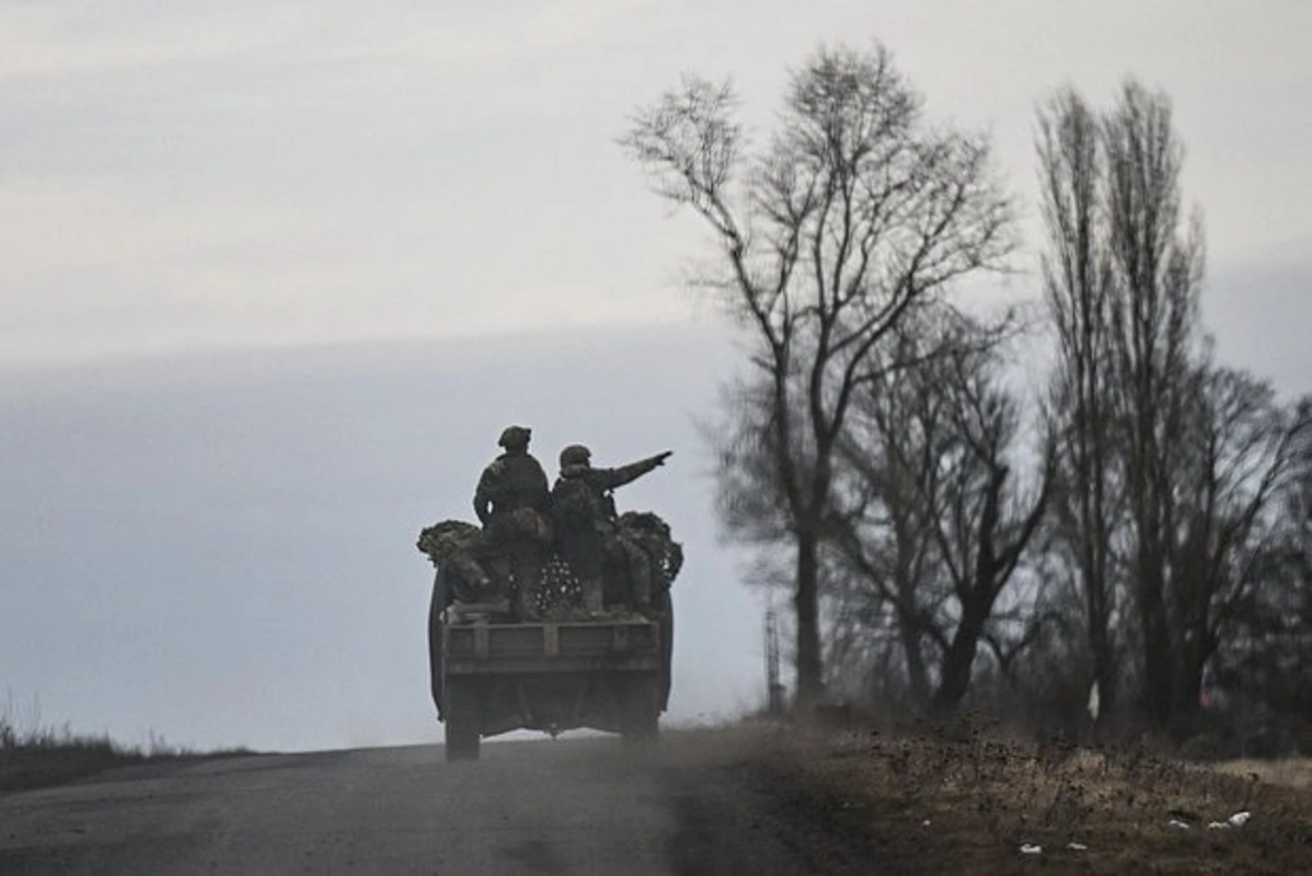 1Rusiya ordusu Donetskdə yaşayış məntəqəsinə nəzarəti ələ keçirib