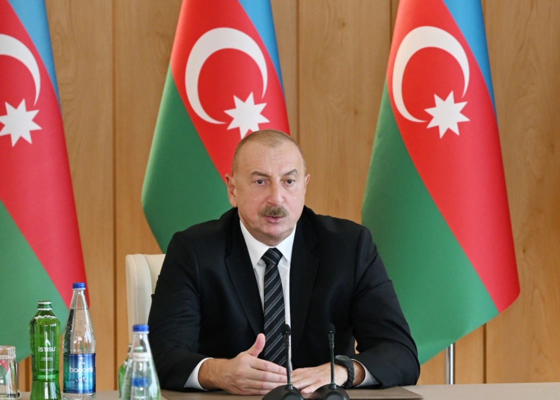 Prezident: "Azərbaycanın sürətli sosial-iqtisadi inkişafı Konstitusiyanın da dövrün çağırışlarına uyğunlaşdırılmasını zəruri edib"