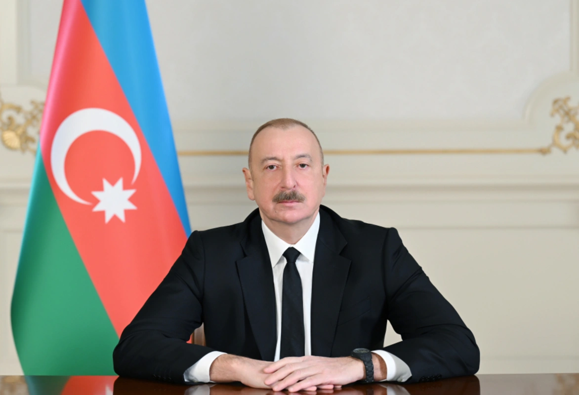 Prezident İlham Əliyev 9 Noyabr - Dövlət Bayrağı Günü ilə əlaqədar paylaşım edib