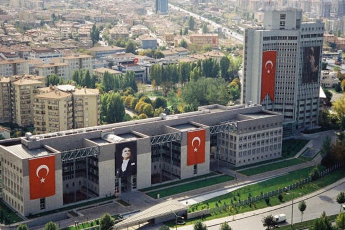 Türkiyə XİN Dövlət Bayrağı Günü münasibətilə Azərbaycanı təbrik edib