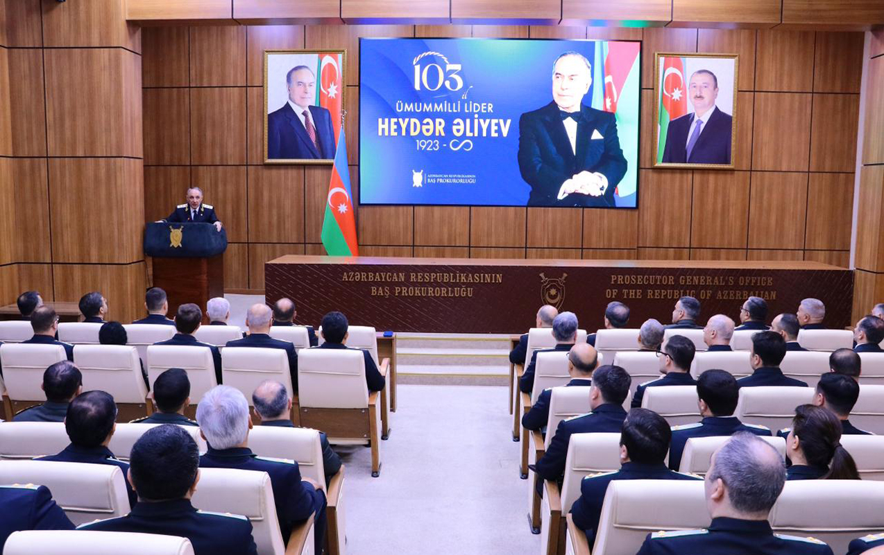 Baş Prokurorluqda Heydər Əliyevə həsr olunmuş tədbir keçirildi - Fotolar
