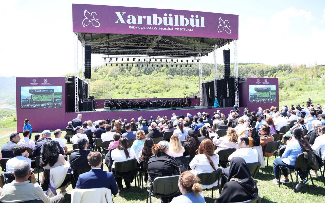 Şuşada “Xarıbülbül” Beynəlxalq Musiqi Festivalı başladı - Fotolar