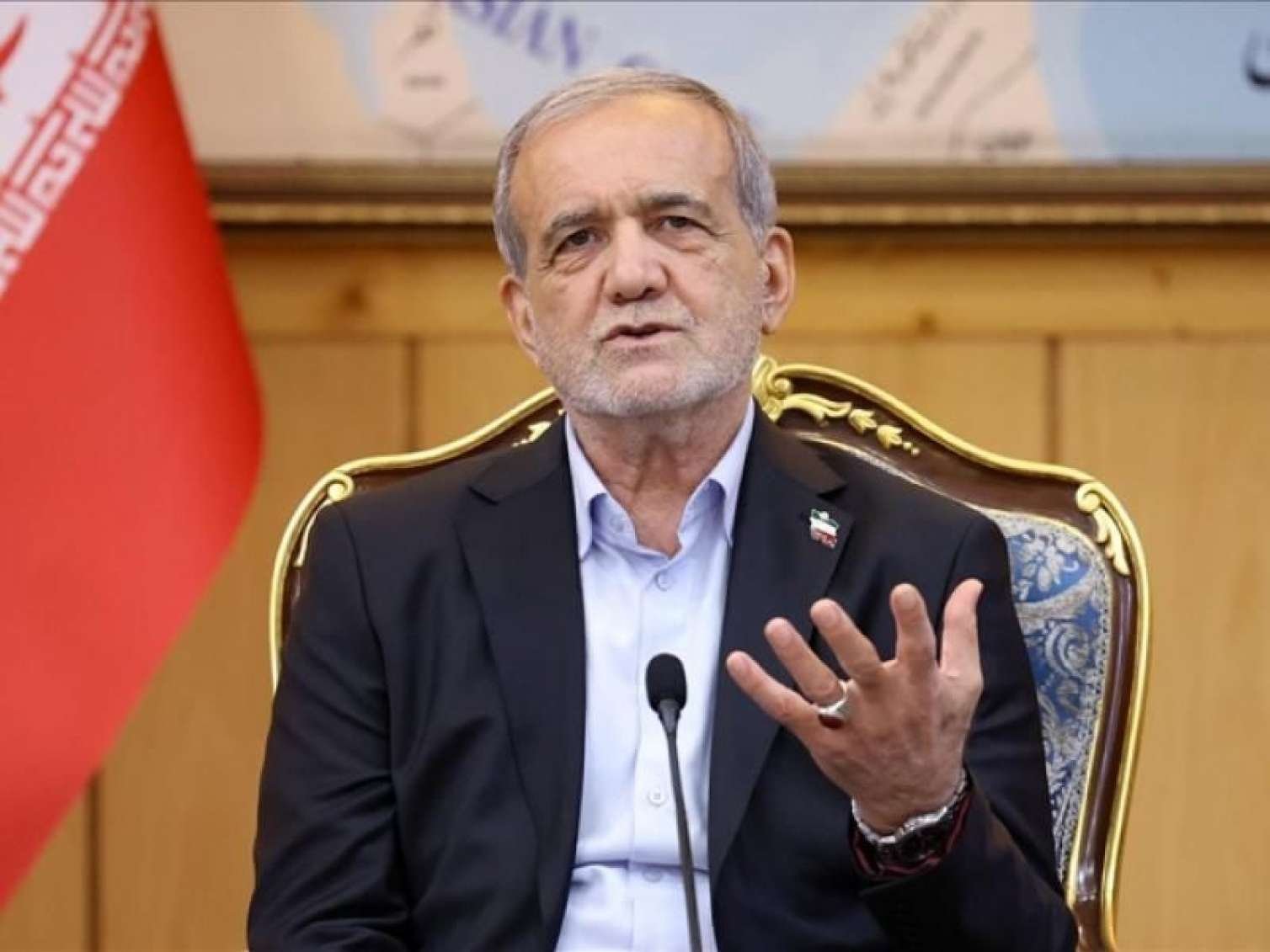 Pezeşkian Azərbaycanla əlaqələrdən danışdı