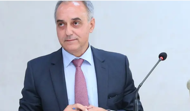 Binəqədinin icra başçısına qarşı 200 minlik rüşvət iddiası və jurnalistlə başçı arasında maraqlı söhbət