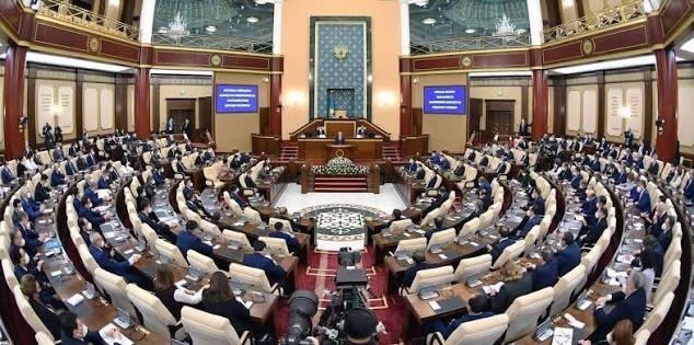 Qazaxstanda hökumət istefa verdi