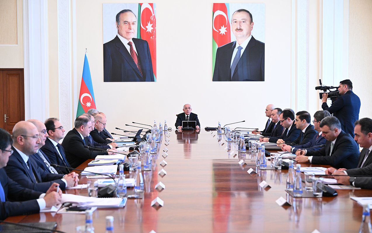 Nazirlər Kabinetində geniş iclas keçirilib