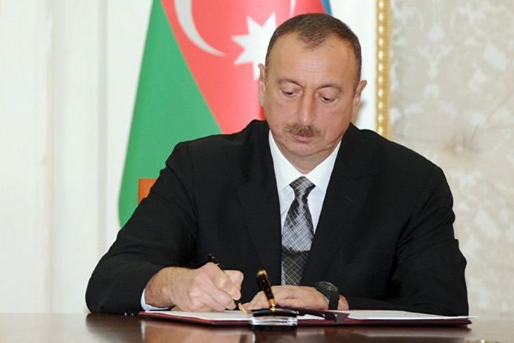 Prezident Sərəncam imzaladı