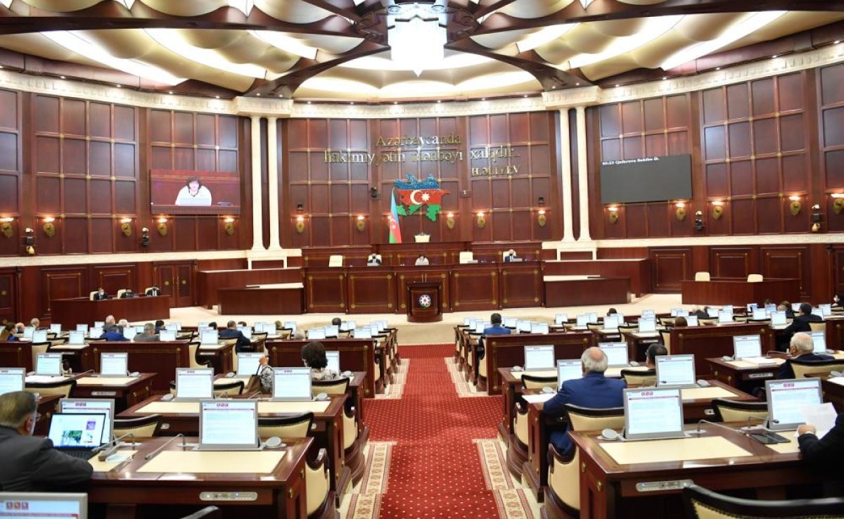 Deputatlarımız Özbəkistana gedir