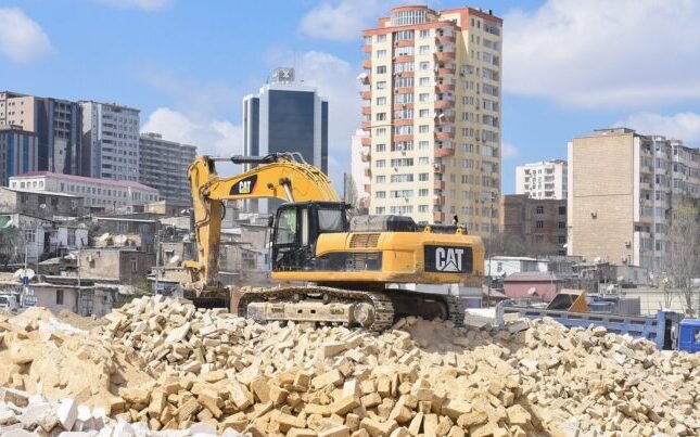 Bakıda 52 qəzalı bina söküləcək: Kompensasiya məbləği…