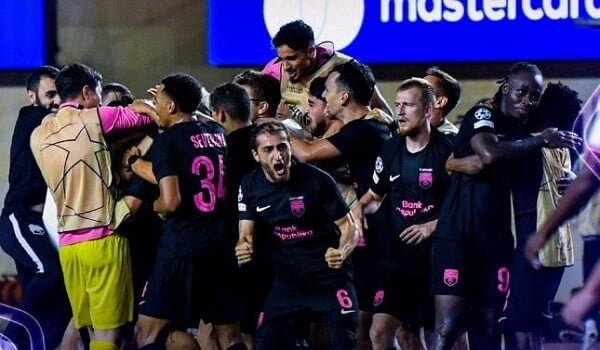 “Sabah” bu gün “Mançester Yunayted”lə üz-üzə gələcək
