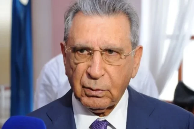 YAP Mehdiyevi qovdu, İsa Həbibəyli niyə tələsmir?