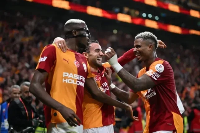 Türkiyə Super Liqası: “Qalatasaray” “Fənərbağça”nı məğlub etdi